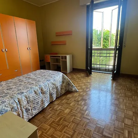 Diamond House Apartment *
